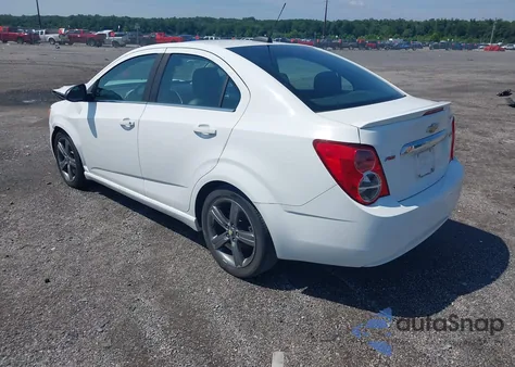 2015 Chevrolet Sonic Rs Auto z USA, uszkodzony, nr VIN 1G1JG5SB4F4177978